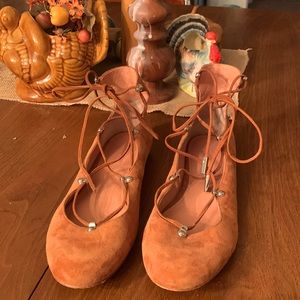 Gently worn a few times Brown Suede Ghillie style flats